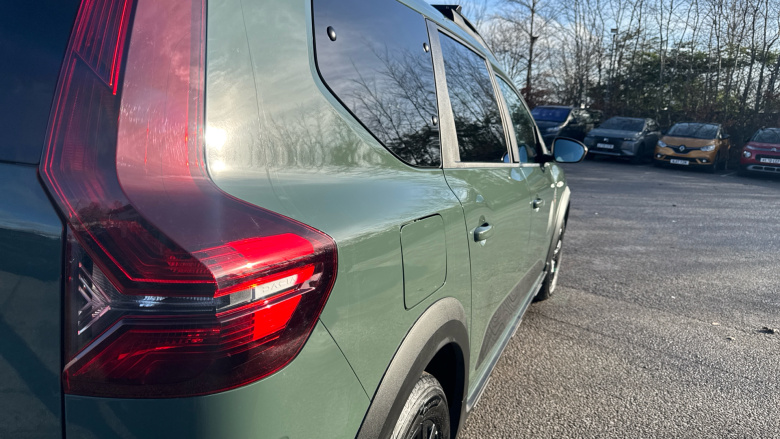 Dacia Jogger 1.6 HEV Extreme 5dr Auto Hybrid Estate